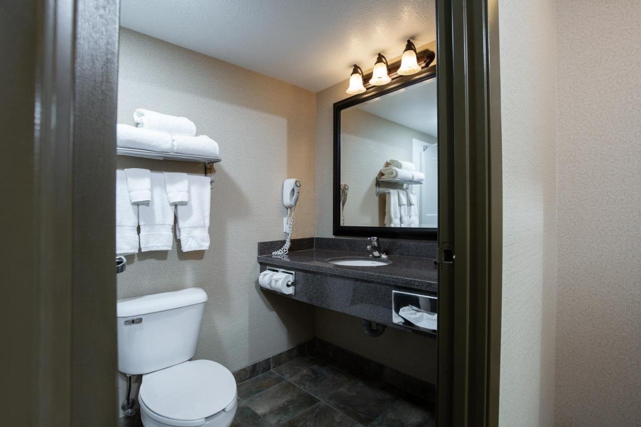 Pomeroy Hotel Fort St. John المظهر الخارجي الصورة